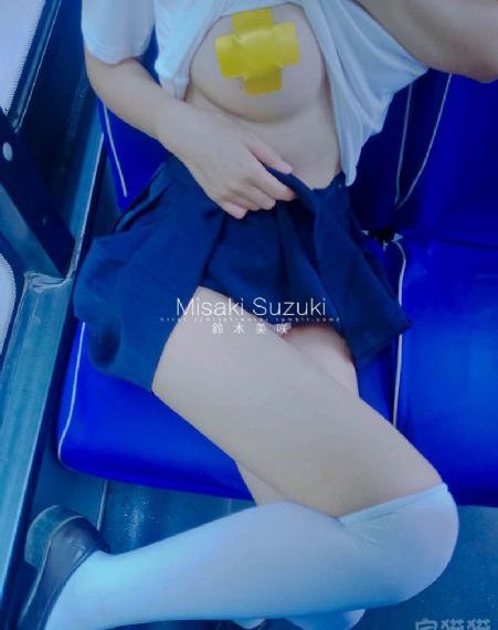 黑人综合在线_HD在线播放