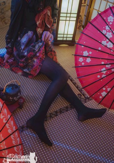 小镇20路售票员尺寸_高清免费播放