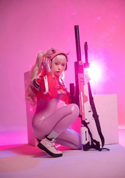 欧美人体十八禁裸体柔术视频_完整无删减版