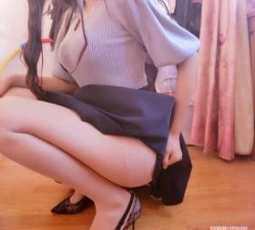 美女脱裤子男人桶进去都的视频_影视大全免费在线观看播放